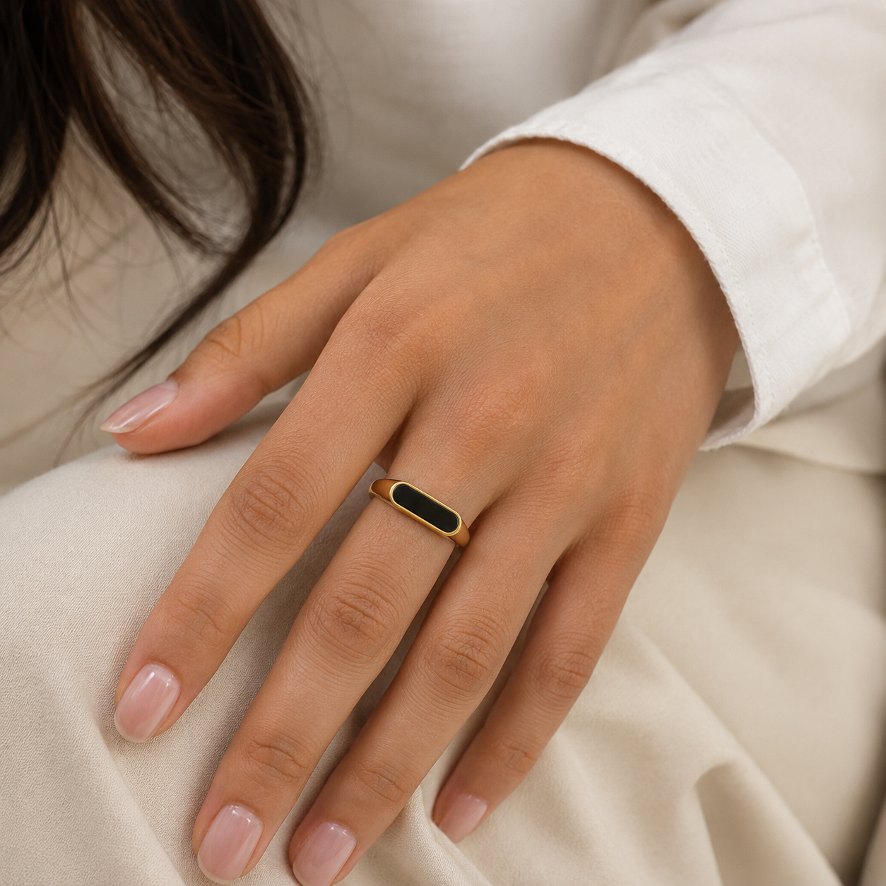 Nyx Ring
