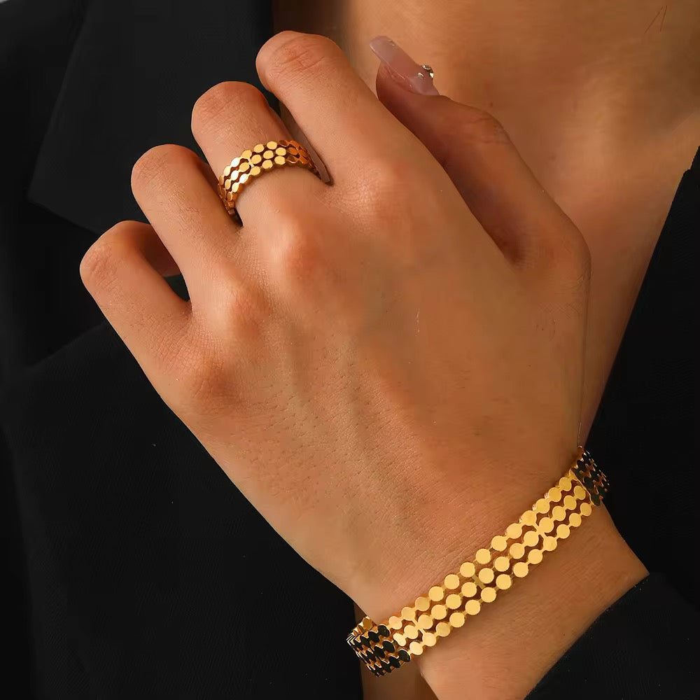 Vela Bracelet and Ring set